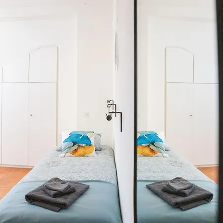 5 Star Pied-a-terre In Daire Ascona